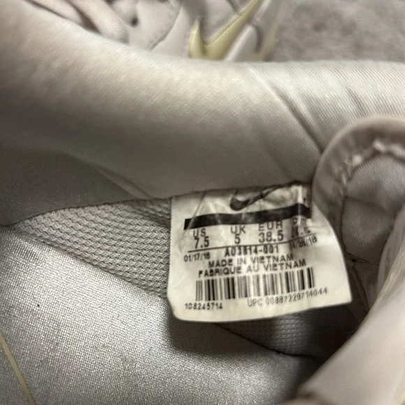 Nike WMNS Air Force 1 '07 Premium LX Cream and Gold Sneakers - Picture 10 of 10